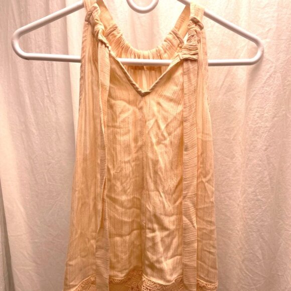 Delicate pink halter womens blouse small - Picture 5 of 7